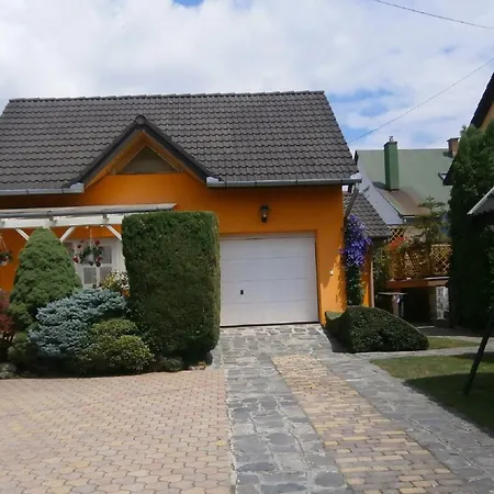 Ferienhaus Holiday Home Balatonszarszo 2 *