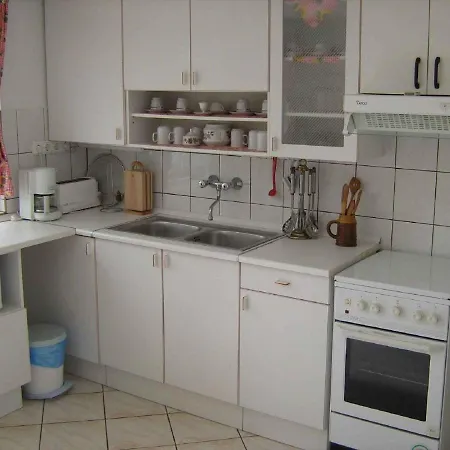 Ferienhaus Holiday Home Balatonszarszo 2 *