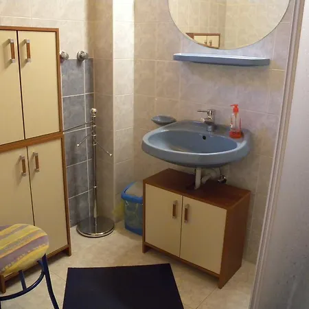 Holiday Home Balatonszarszo 2