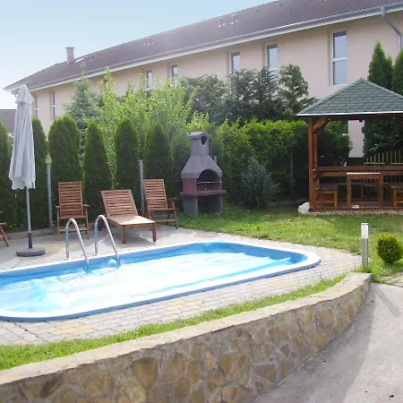 Holiday Home Balatonszarszo 2 Balatonszarszo